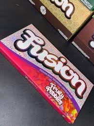 Fusion Bar Frooty Pebbles – creamy chocolate bar with colorful, fruity pebble pieces for a crunchy, sweet, and nostalgic treat."